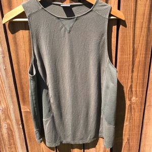 Champions Workout Top